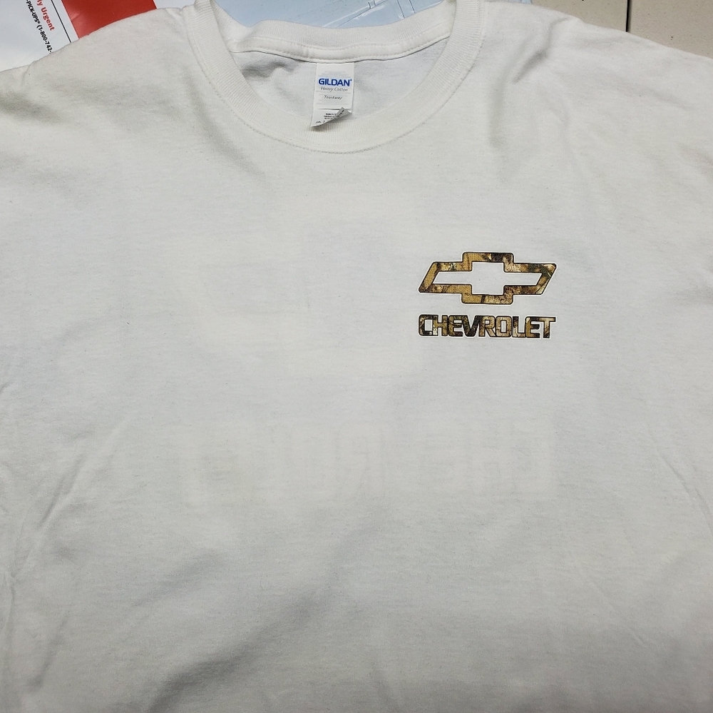 New camo Chevrolet t shirt unisex 2XL